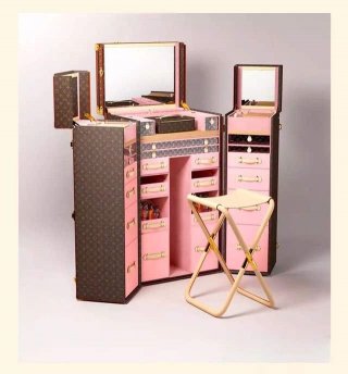 Draw-bar box Draw-bar box