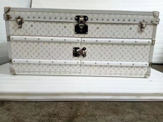 Draw-bar box