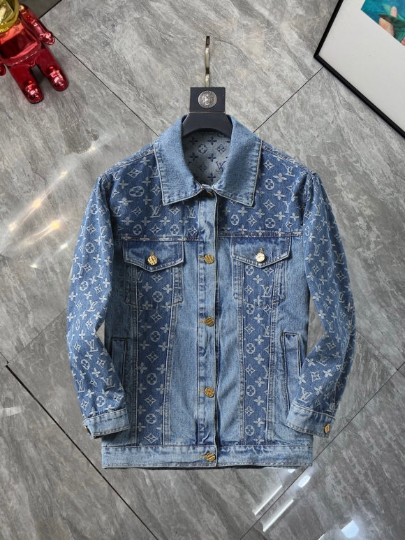 Coats & Jackets Coats & Jackets