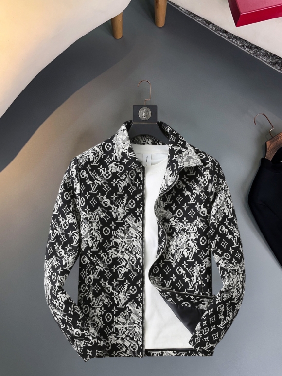 Coats & Jackets Coats & Jackets