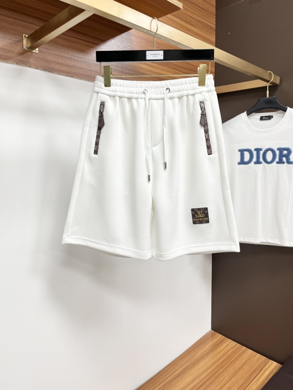 Shorts Shorts
