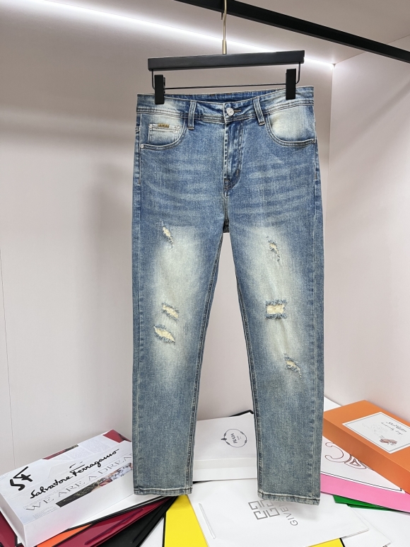 jeans