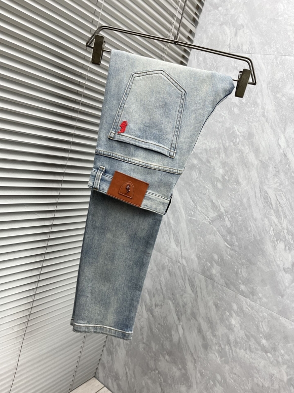 jeans jeans