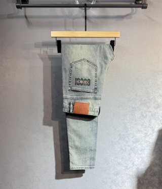 jeans jeans