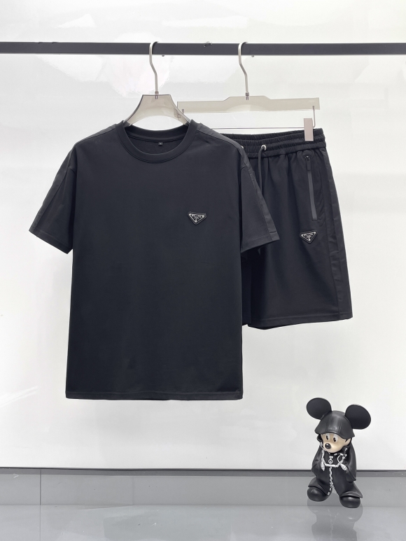 Leisure suit Leisure suit