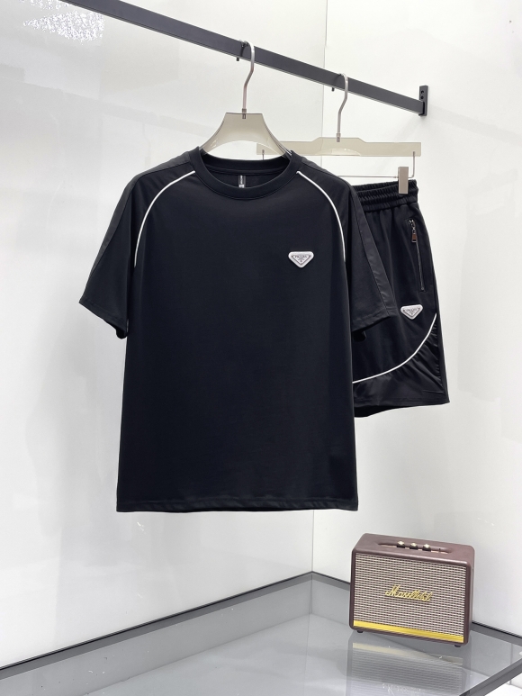 Leisure suit Leisure suit