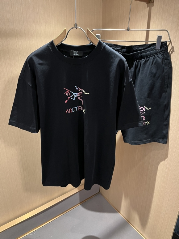 Leisure suit Leisure suit