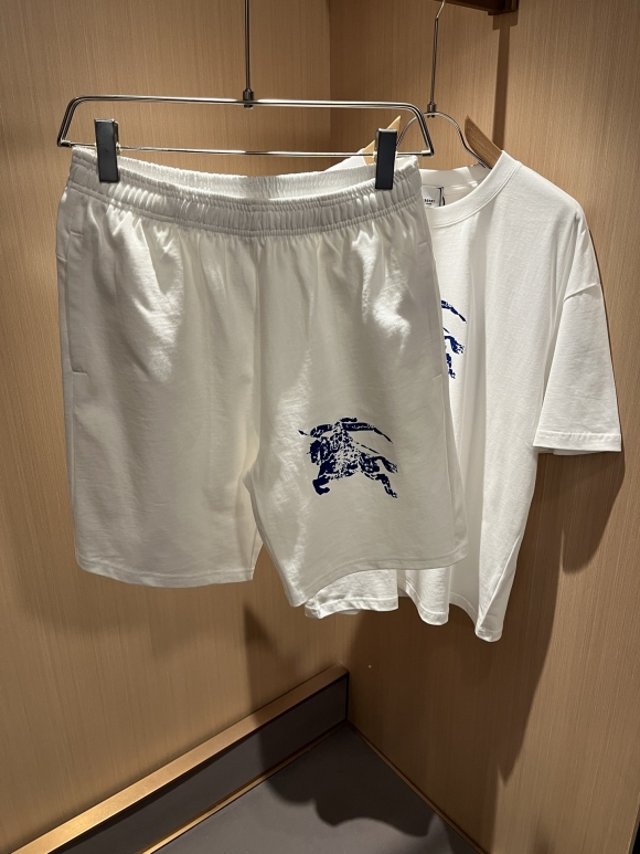 Leisure suit Leisure suit