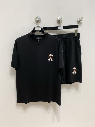 Leisure suit Leisure suit