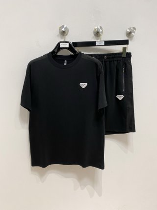 Leisure suit Leisure suit