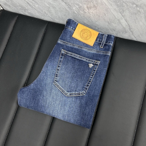 jeans jeans