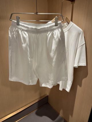 Leisure suit Leisure suit