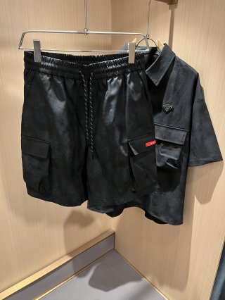 Leisure suit Leisure suit