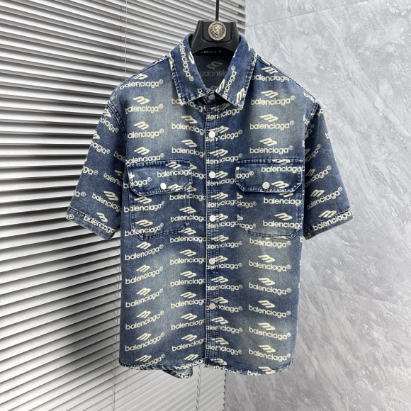 Coats & Jackets Coats & Jackets