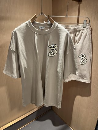 Leisure suit Leisure suit