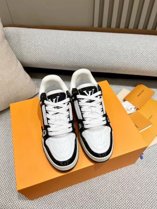 Womens shoes collection Womens shoes collection