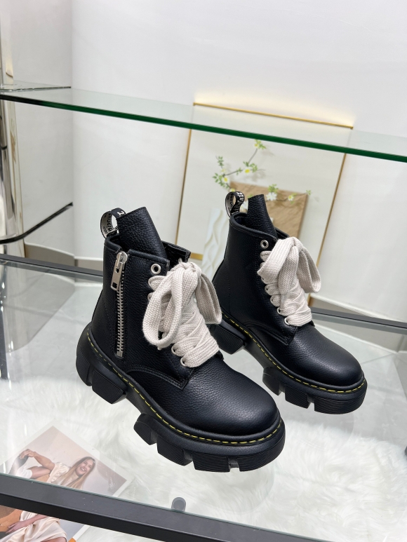 Womens shoes collection