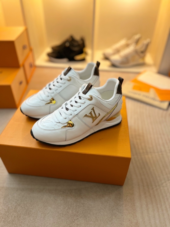 LVShoes