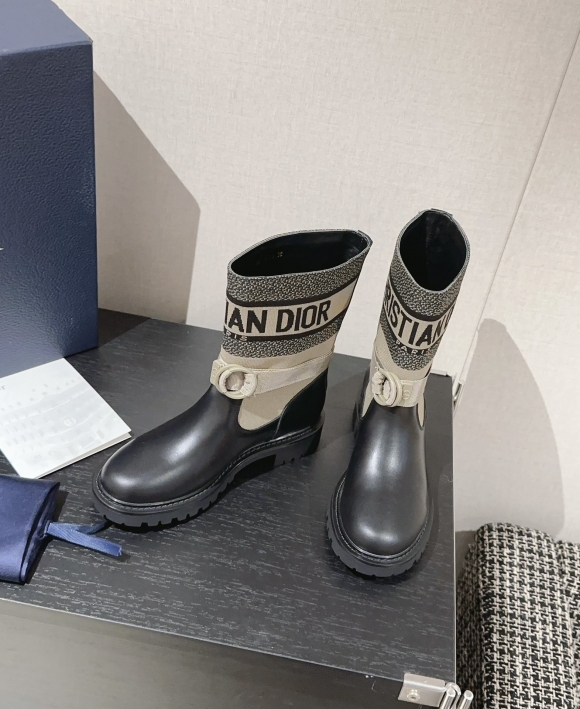 Womens shoes collection Womens shoes collection