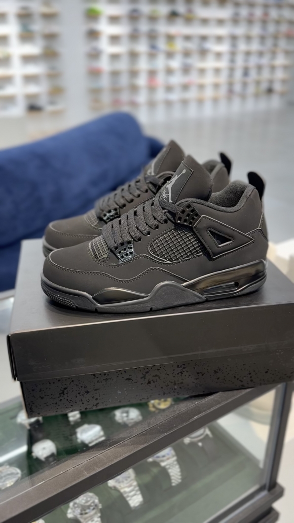 AirJordan4SHOES