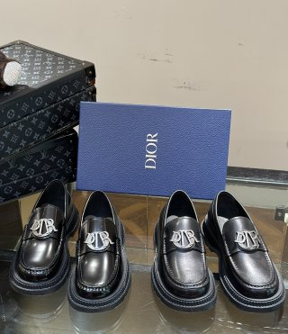 DiorSHOES