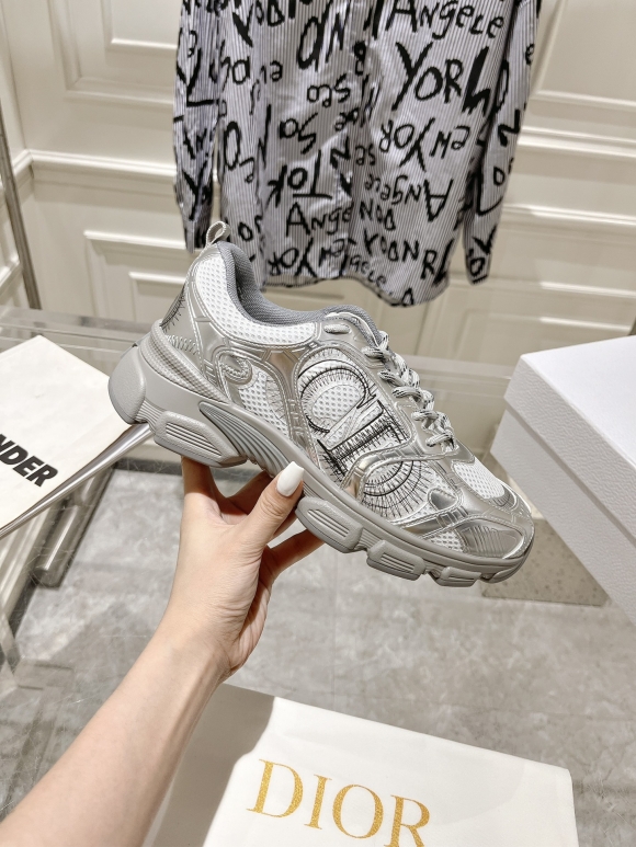 DiorSHOES