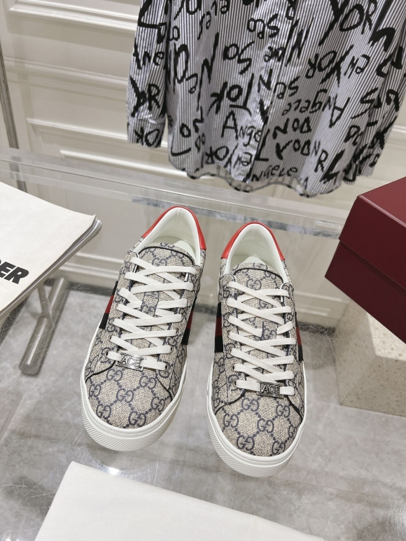 GucciShoes