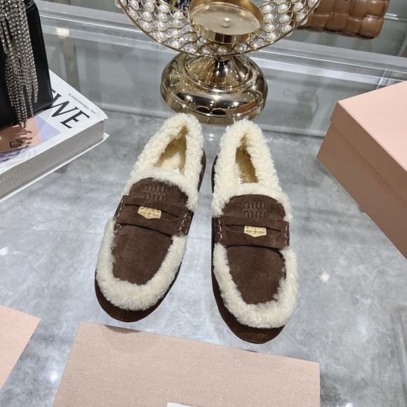 Womens shoes collection Womens shoes collection