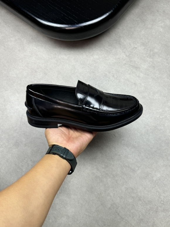 FendiSHOES