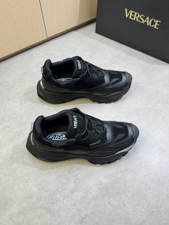 VersaceSHOES