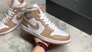 AirJordan1MidSHOES