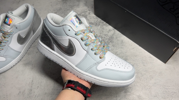 AirJordan1LowSHOES