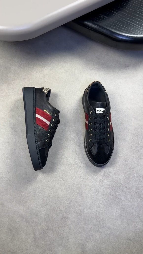 BallySHOES