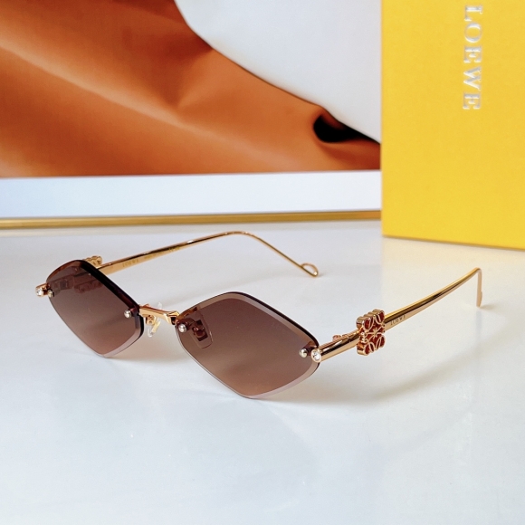 Loewe-5