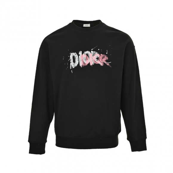 Hoodies & Sweatshirts