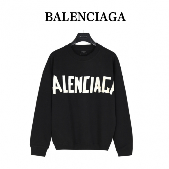 Hoodies & Sweatshirts