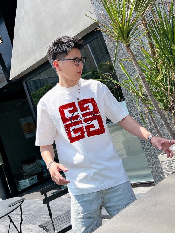 T-shirts