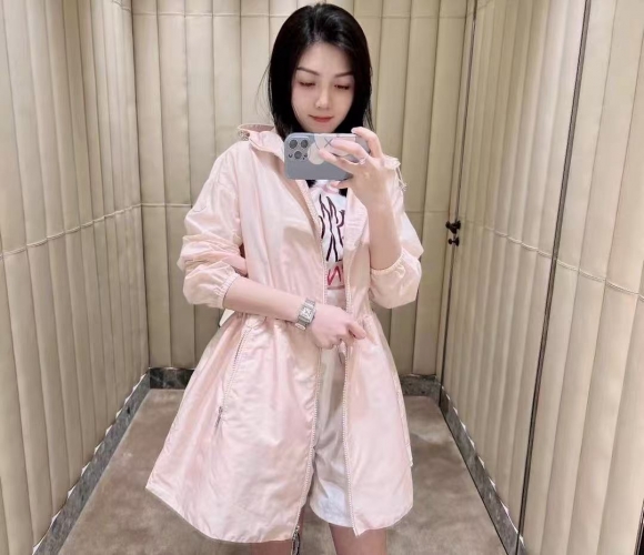 Coats & Jackets