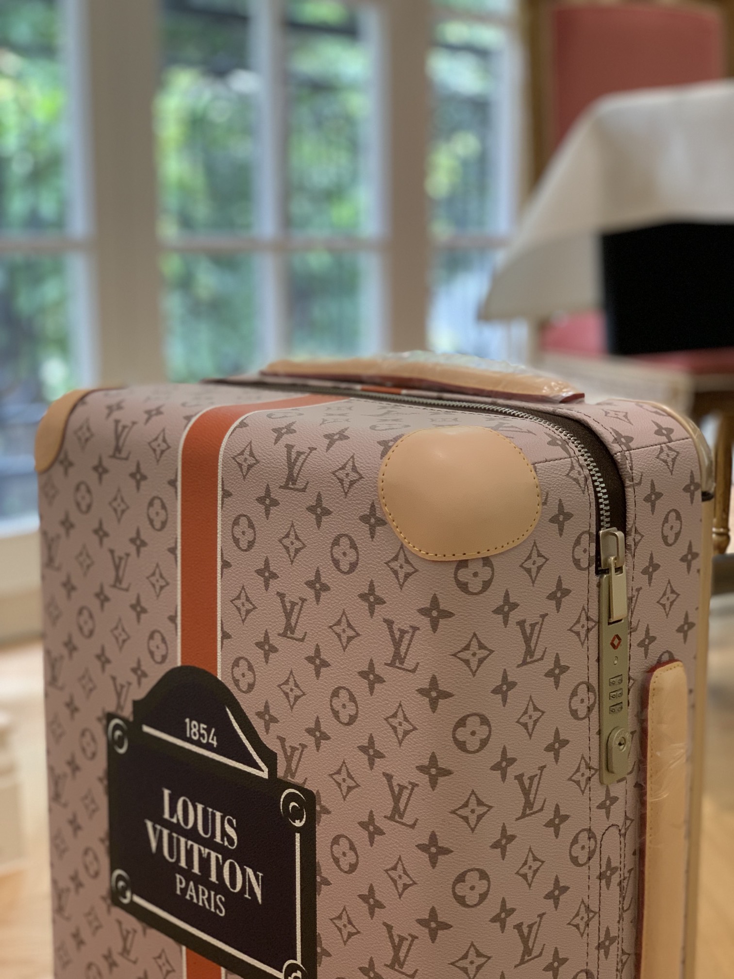 Draw-bar box