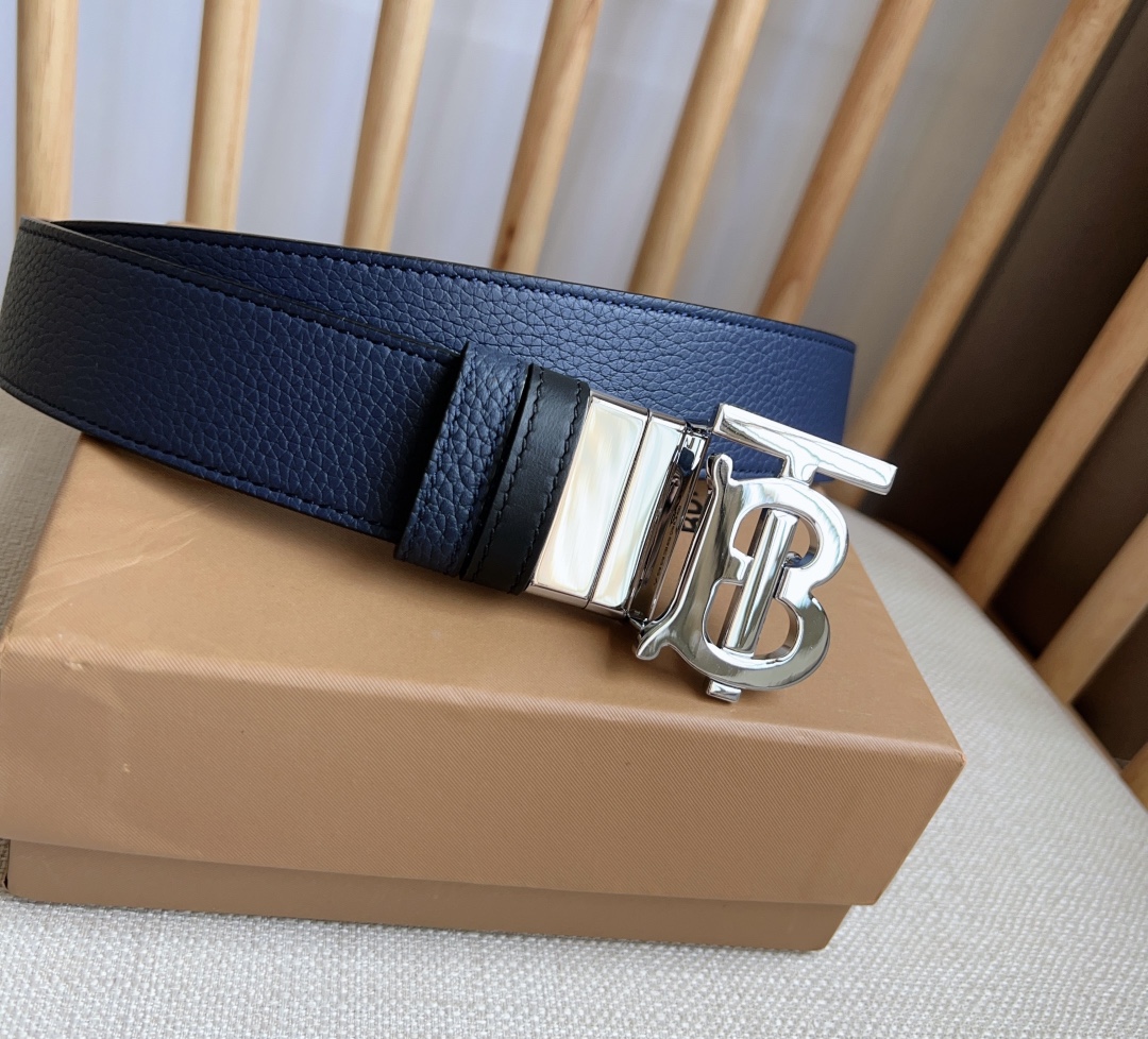 Burberry-Belts