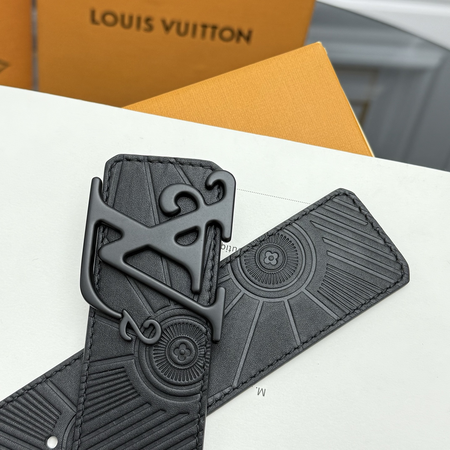 LV-Belts
