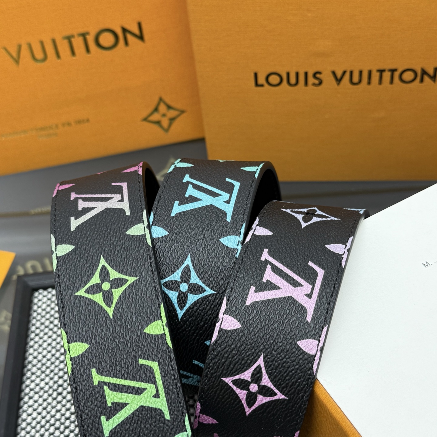 LV-Belts