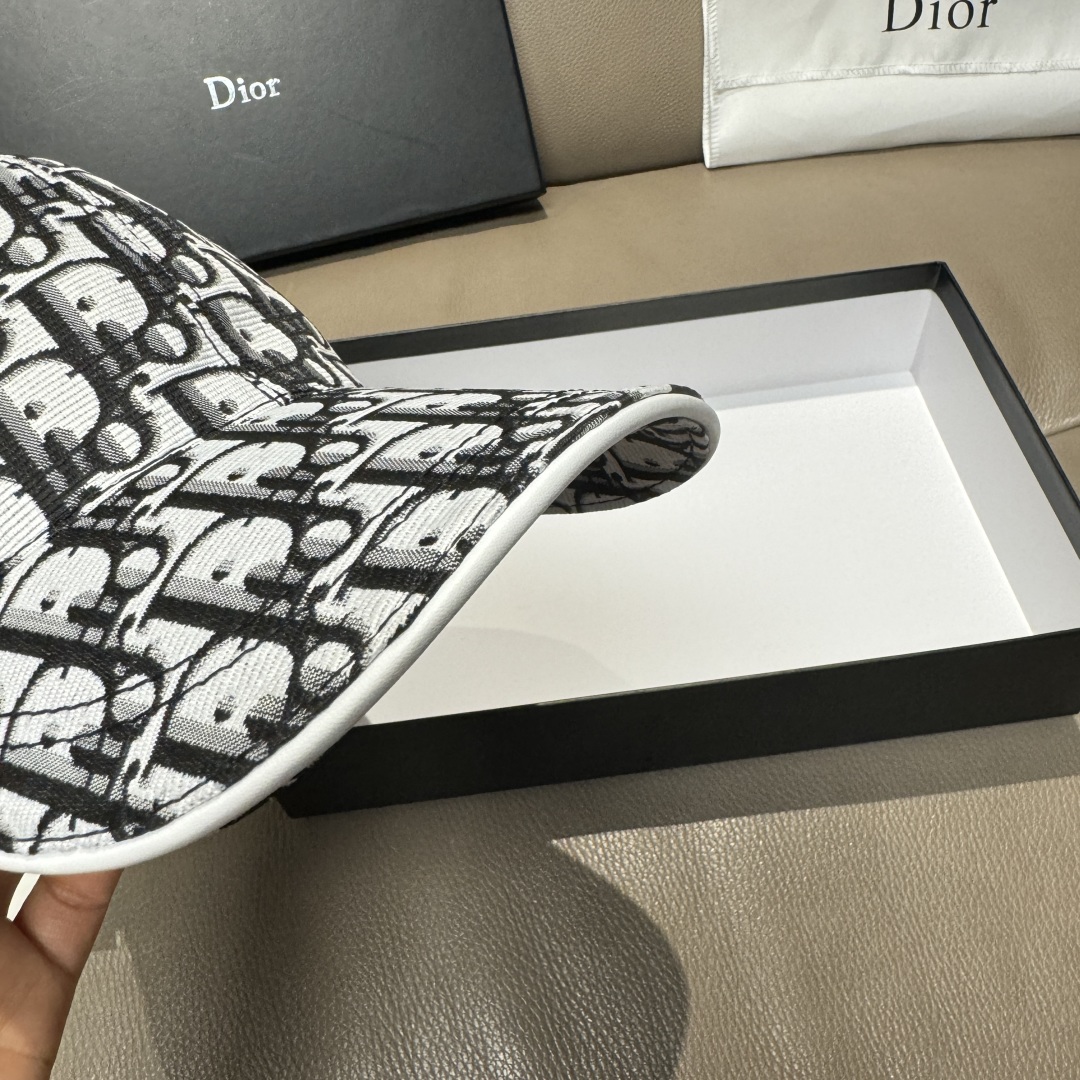 Dior-7