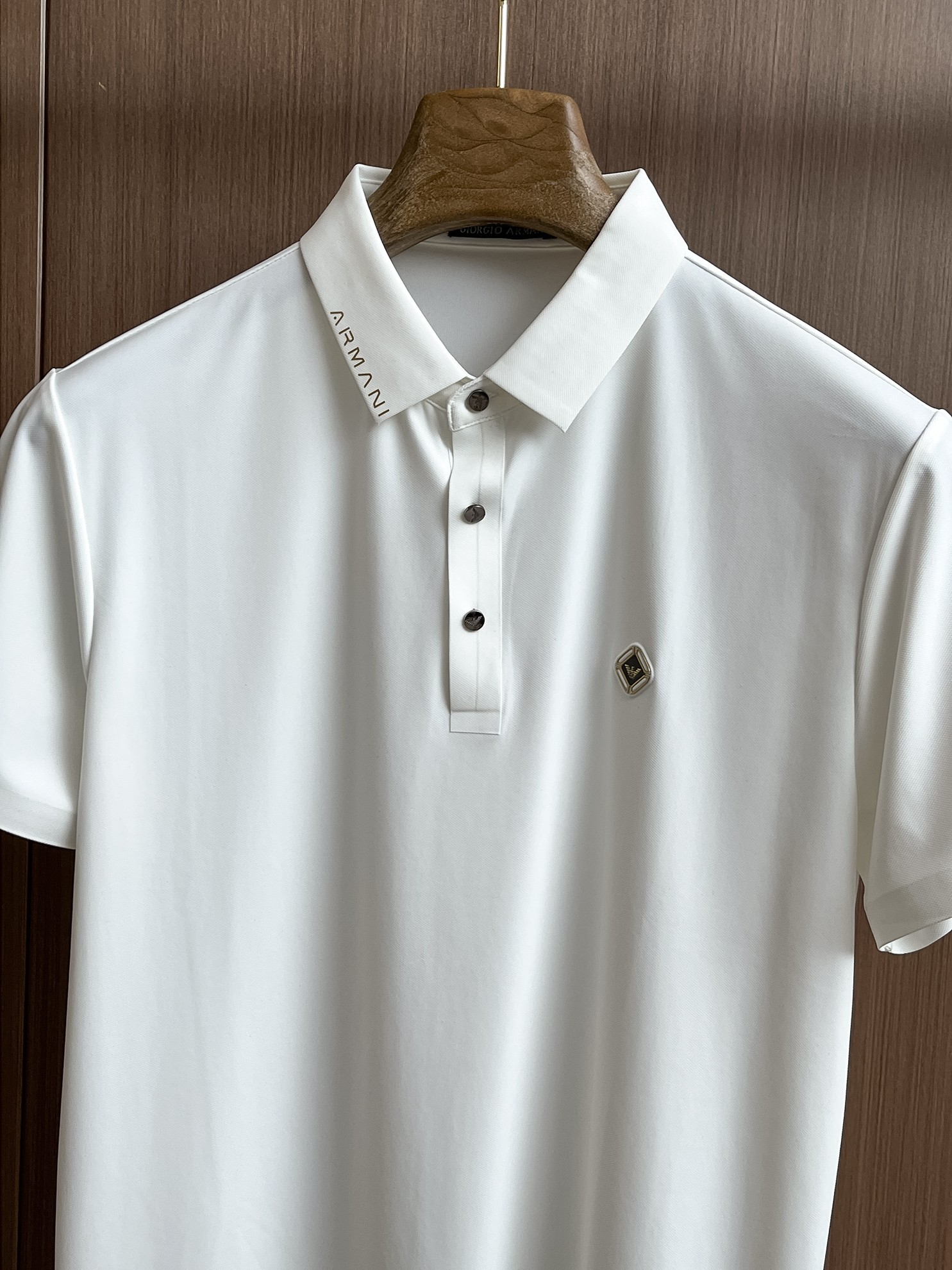 Polos