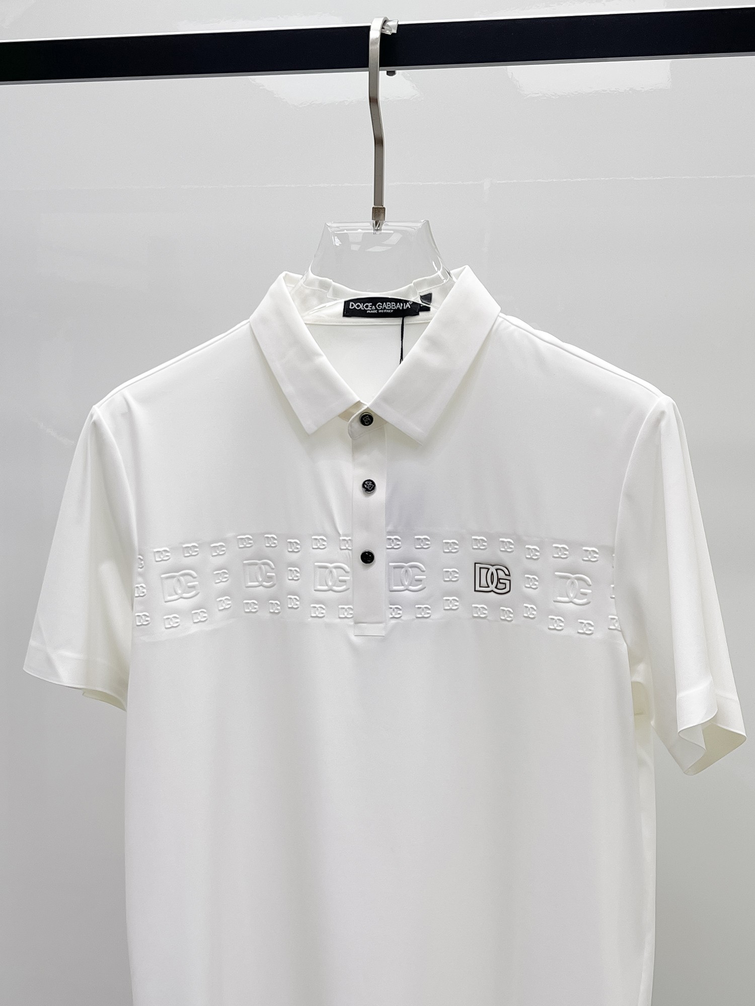 Polos