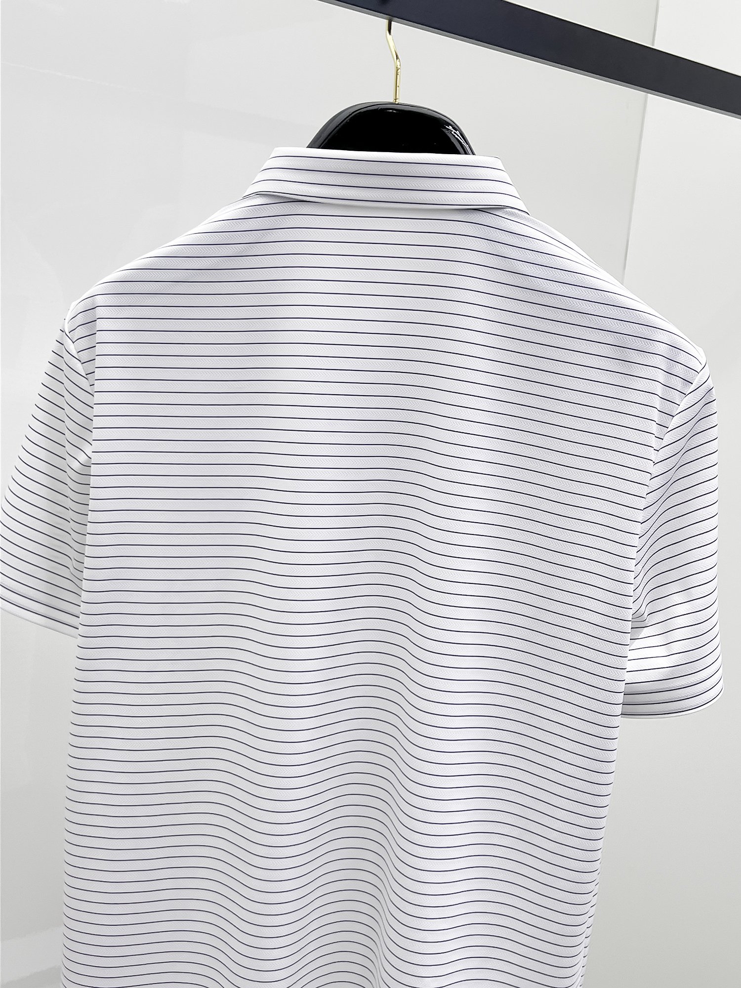 Polos