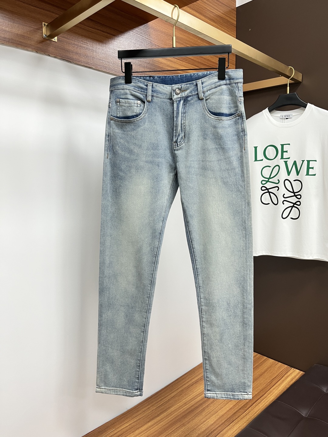 jeans