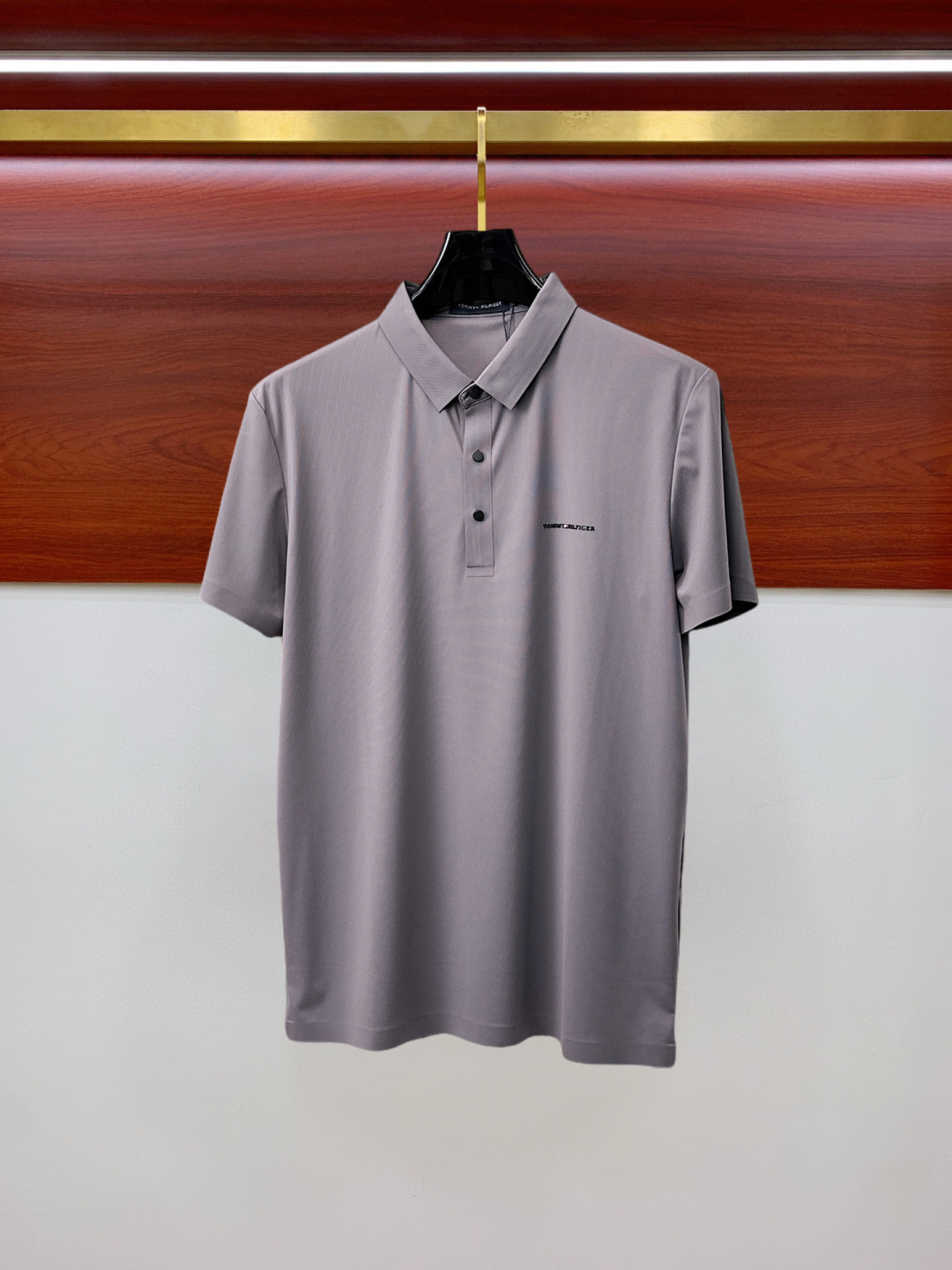 Polos