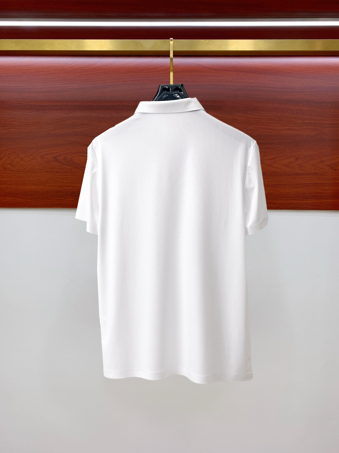 Polos