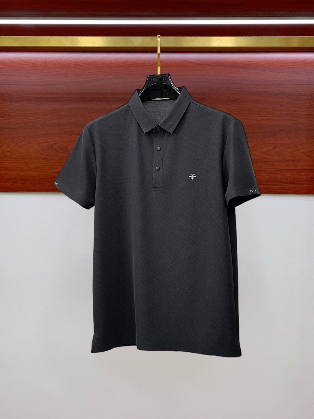 Polos